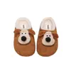 Zapatos de algodón para niños, nuevos de invierno para niñas, dibujos animados lindos, zapatos de exterior con pelo, versátiles, a la moda, con felpa, zapatos tipo Birkenstock para niña