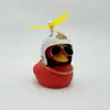 Enfeites de Carro de Pato Quebrando Pato de Natal Andando de Bicicleta Elétrica Decorações de Bicicleta Pato Vermelho Pequeno Interior Pato Amarelo Pequeno