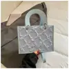 Bolsa Lady Dior Plissada Acolchoada de Luxo para Mulheres, Novo Estilo Primavera/Verão 2026, Bolsa de Mão e Bolsa Transversal, Tendência