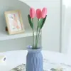 Flor de tulipán de lana cerrada terminada flor tejida ramo de mano ganchillo al por mayor Día de San Valentín Día del Maestro