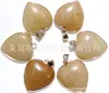 Venta caliente transfronteriza piedra natural ágata piedra de cristal rosa collar con colgante de amor bordeado colgante de corazón de melocotón accesorios de bricolaje