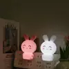 Luz de Noche Enchufable para Dormir, Luz de Atmósfera Linda LED, Lámpara de Mesita de Noche, Luz de Noche con Protección Ocular, Interruptor de Botón