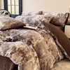 Conjunto de Colcha de Veludo Leite para Mãe e Coelho Classe A Estilo Quatro Peças Myllard Alto Peso Espessado Inverno Quente Conjunto de Quatro Peças