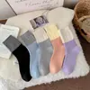 Novas Meias Arrastão Femininas Retro com Blocos de Cor de Ponta Dupla, Meias de Cano Médio Outono e Inverno, Tendência Ins Quentes Longas de Algodão