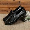 Mocasines Casuales Simples al por Mayor Hechos de Piel de Vaca de Primera Capa para Hombre, Zapatos de Piel Grabada Resistentes al Desgaste y Antideslizantes, Adecuados para Todas las Estaciones