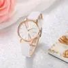 Reloj de cuarzo de moda para mujer de comercio exterior de otoño 2022 SOKI Moda europea Reloj de PU AliExpress venta al por mayor de fábrica