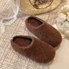 Pantuflas cálidas de lana, pantuflas negras de lana de cordero con punta redonda para mujer, pantuflas de felpa sin cordones con suela gruesa, otoño e invierno 2026