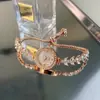 Reloj de Sirena para Mujer Luz de Lujo Cielo Estrellado Cola de Pez Completamente Incrustado de Diamantes Reloj de Pulsera de Gama Alta Reloj para Niñas Versátil y Compacto