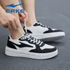 Zapatillas de Mujer Xiguang Hongxing Erke Verano Nuevo Blanco y Negro Clásico Suela Gruesa Aumentan la Altura Cuero Air Force One Zapatillas