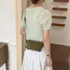 Bolso pequeño casual para mujer, nuevo modelo de verano 2026, bolso simple para la axila, bolso de hombro para el trabajo, bolso cruzado nuevo pequeño cuadrado
