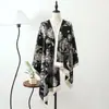 Chal de Otoño e Invierno Transfronterizo Más Vendido con Estampado Floral Pequeño y Aromático, Moderno y Versátil, Cachemira Artificial Cálida de Alta Gama para Celebridades