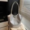 Moda Retro Tendência 2025 Primavera Novo Casual Estilo Ocidental Design de Nicho Simples Bolsa Feminina Bolsa de Ombro