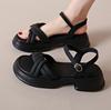 Sandálias Femininas 2024 Novo Verão Exterior Wear Fundo Grosso Saia Estilo Fada Couro Sapatos de Praia Romanos