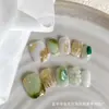Manicura Portátil Hecha a Mano Verde Blanqueadora Diamantes Difuminados Manicura Portátil de Gama Alta Parche de Uña Terminado Estilo Corto Primavera y Verano