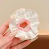 Personalización de Fábrica Scrunchies de Cuadros Dulces para Moños de Niñas, Ligas para Cola de Caballo de Niñas Pequeñas, Accesorios para el Cabello