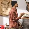 Camisa de trabajo rígida estilo retro americano para hombre, nuevo modelo otoño 2026, camisa de manga larga holgada y moderna para caza al aire libre para hombre