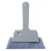Escova de limpeza quatro em um: escova para janelas, escova para limpeza de ranhuras, rodo para remoção de água e sujeira, escova para frestas para remoção de poeira e uma escova para limpar áreas de difícil acesso e bordas de janelas