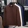Moletom de Veludo Alemão 2025 para Homens, Novo Estilo Primavera e Outono, Gola Alta, Zíper, Cor Sólida, Camiseta de Manga Longa, Roupa de Exterior Casual da Moda