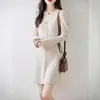 Otoño/Invierno 2026 Nuevo Vestido de Mujer Cuello en V Manga Campana Ajustado Vestido Largo de Punto Moda en Ropa para Mujer