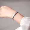 Novo Estilo Chinês Sólido Boca Fechada Sutra do Coração Método Antigo Herdado Pulseira Banhada a Cobre e Prata Moda Feminina Fosco Pulseira de Concubina Imperial Escritura