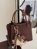 Bolso Cubo Portátil Retro de Nicho Transfronterizo para Mujer Nuevo Otoño e Invierno 2025 Bolso de Hombro Único Cruzado Bolso de Hombro Cruzado Informal de Moda para Viajar