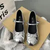 Sapatos Mary Jane Elegantes e Versáteis de Salto Grosso Estilo Francês para Mulheres, Lançamento Verão 2026 Estilo Fada de Boca Rasa Bico Redondo Inspirados em Chanel Sapatos de Salto Único