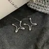 Brincos de Estrela Geométrica Irregular de Quatro Pontas para Mulheres, Design de Nicho, High-End, Brincos Simples e Elegantes, Novo Estilo