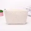 Bolsa de maquillaje de lana de cordero, bolsa de almacenamiento de artículos de tocador portátil para mujer de gran capacidad, bolsa de maquillaje de viaje simple, bolsa de maquillaje linda