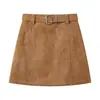 Falda Corta Retro de Gamuza de Cintura Alta Adelgazante para Mujer, Nuevo Estilo Otoño e Invierno, Versátil Falda Corta de Línea A que se Ajusta a la Cadera A8053-2