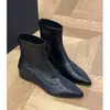 Botines Cortos Versátiles con Aumento de Altura Estacional para Mujer, Estilo Británico Vintage, Cómodos Botines con Punta Aguda para Mujeres Bajitas