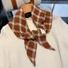 Chal de Punto con Patrón de Diamantes para Mujer, Estilo Otoño e Invierno, Bufanda Cálida para la Cabeza, Multifuncional, Versátil, Pañuelo Pequeño para Mujer