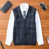 Novo Cardigan de Malha Masculino Outono/Inverno 2026, Colete Suéter Casual para Pais de Meia-Idade e Idosos, Tricô sem Mangas com Gola V