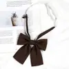 Camisa con Pajarita Borgoña para Niñas jk Accesorios de Lazo Estilo Preppy Estudiante Ropa de Marinero Ropa de Soltero Cuello Raíz de Pluma Flor