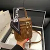 Bolso Cilíndrico Nuevo de Moda Verano 2026, Bolso de Hombro y Cruzado Moderno y Versátil, Bolso Cubo de Diseño de Alta Gama para el Trabajo