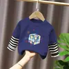 G2477# Camiseta de manga larga 100% algodón para niña, nueva de otoño, estilo extranjero suelto, con estampado de dibujos animados, camiseta grande para niños