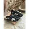 Suela gruesa hace que los pies se vean más pequeños, bloques de color, zapatos Argan para mujer, nuevo estilo otoño 2026, cuero suave, zapatillas de entrenamiento retro alemanas, zapatos casuales deportivos para mujer