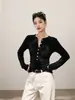 Camiseta Henley de Manga Larga Ajustada para Mujer, Nuevo Estilo Primavera/Otoño, Cuello V Semiabierto, Botonada, Ceñida en la Cintura, Top Elástico Base