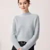 Suéter de punto fino para mujer de primera línea, listo para usar, 100% cachemira pura, cuello medio alto, tejido sencillo, top holgado para usar en capas