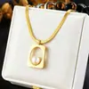 Colección de Venta Caliente Transfronteriza de Anillos, Aretes y Conjuntos de Collares de Acero Inoxidable con Cortes Irregulares Cuadrados e Incrustaciones de Perlas