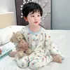 Roupas de Casa Pijama de Desenho Animado para Menino 2026 Nova Coleção Primavera, Outono e Verão Fofo Gola Redonda Urso Cardigan de Algodão Terno Masculino