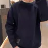 Sudadera casual de retazos simple para primavera y otoño para hombre, nuevo modelo 2026, diseño de línea elegante, camiseta básica versátil de manga larga con cuello redondo