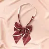 Departamento Japonés Estilo Universitario Estudiante Rayas Rojas Corbata JK Femenina Lazo Perezoso Sin Cuello Accesorios Flor de Cuello