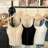 Camisola de cuello en U grande abotonada con copas en el pecho, Nuevo estilo Primavera/Verano para mujer, Fresca y elegante, Se puede usar por fuera, Versátil