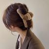 Horquilla para el pelo de felpa de gran tamaño con forma de corazón para otoño e invierno, elegante y con estilo para mujer.
