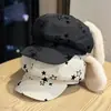 Chapéu Oitavado de Coelho Japonês Cartoon com Orelhas de Estrela para Mulheres 2026 Novo Chapéu Nuvem Faz o Rosto Parecer Menor Versátil Estilo Menina Suave Boina