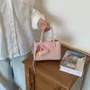 Bolso de Mano de Lujo para Mujer 2026 Nuevo de Moda Verano Exquisito Bolso Tote Pequeño para Salidas, Viajes Diarios, Hombro Único, Bolso Cruzado Tipo Cubo