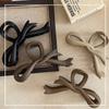 Otoño e Invierno Horquilla de Lazo de Cinta Escarchada Color Café Pinza de Agarre de Gama Alta Clip de Tiburón con Serpentina Grande Clip Versátil