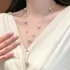 Colar de pérolas com franja cor de rosa Manta, toque de luxo leve nicho de alta qualidade, corrente versátil de verão para o colo, acessório elegante para mulheres