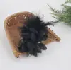2025 Flor de Gasa Pluma Ramillete Flor Artificial Decoración para Sombrero Flor Versátil Color de Exportación Europeo y Americano Broche Completo 866