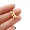 Europeu e Americano novo aço inoxidável meninas fofo aço inoxidável amor Dax hound pequeno animal animal de estimação cachorro pingente